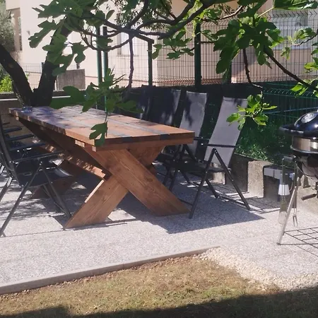 And With Parking Space Starigrad, Paklenica - 24535 ゲストハウス
