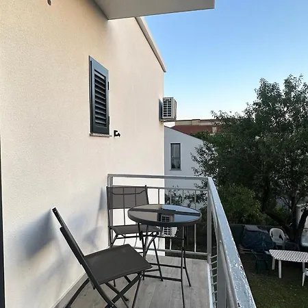 And With Parking Space Starigrad, Paklenica - 24535 Maison d'hôtes 3*